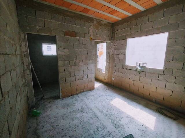 Casa para Venda em Mairiporã - 4