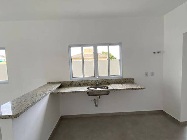 Casa para Venda em Atibaia - 4