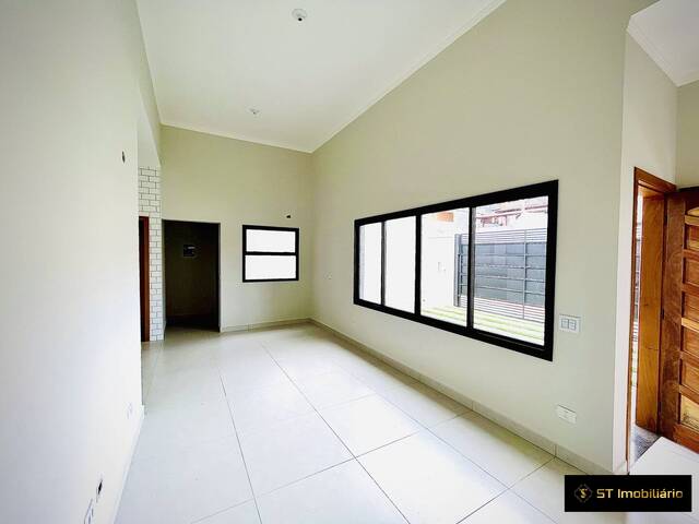 Casa para Venda em Atibaia - 4