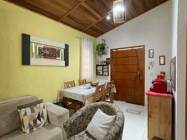 Casa para Venda em Atibaia - 4