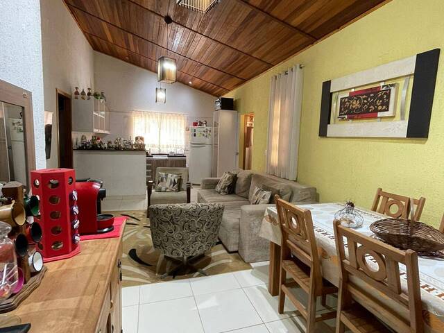 Casa para Venda em Atibaia - 5