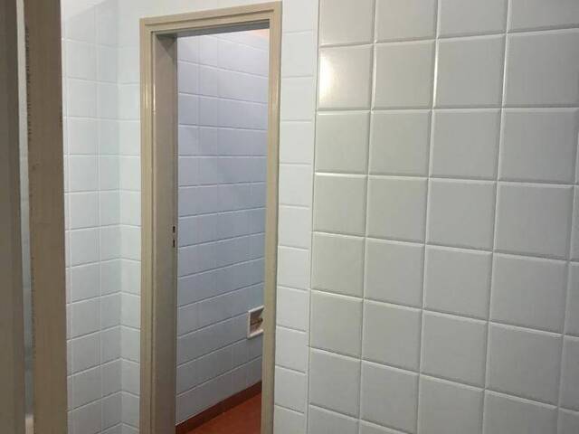 Sala para Venda em Atibaia - 4