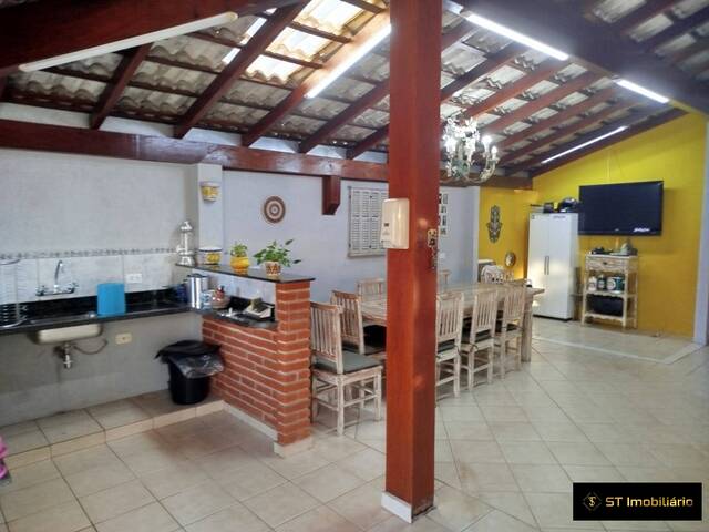 Casa para Venda em Atibaia - 4