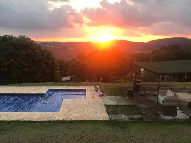Venda em Chácaras Fernão Dias - Atibaia
