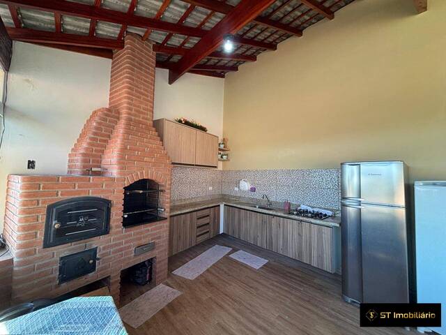 Casa para Venda em Atibaia - 5