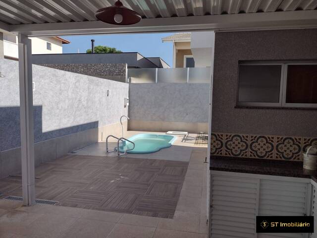 Casa para Venda em Atibaia - 4