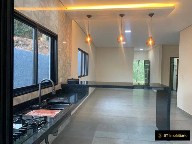 Casa para Venda em Atibaia - 5