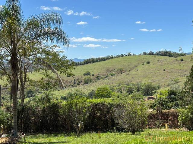 #TR114 - Terreno para Venda em Piracaia - SP