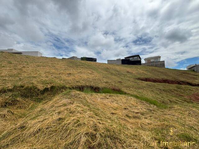 #TR123 - Terreno em condomínio para Venda em Bom Jesus dos Perdões - SP