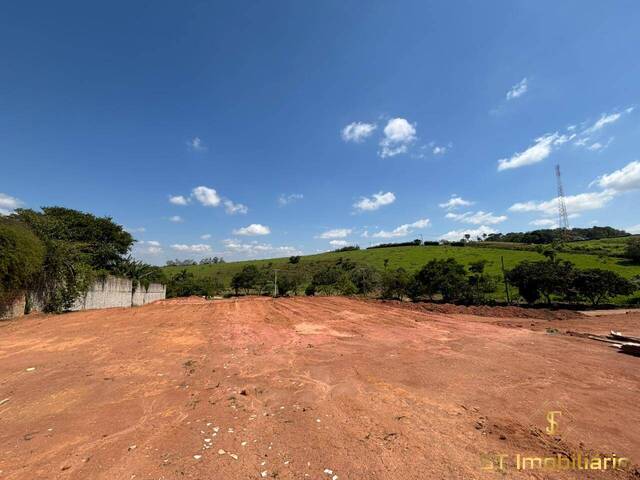 Área para Venda em Atibaia - 4