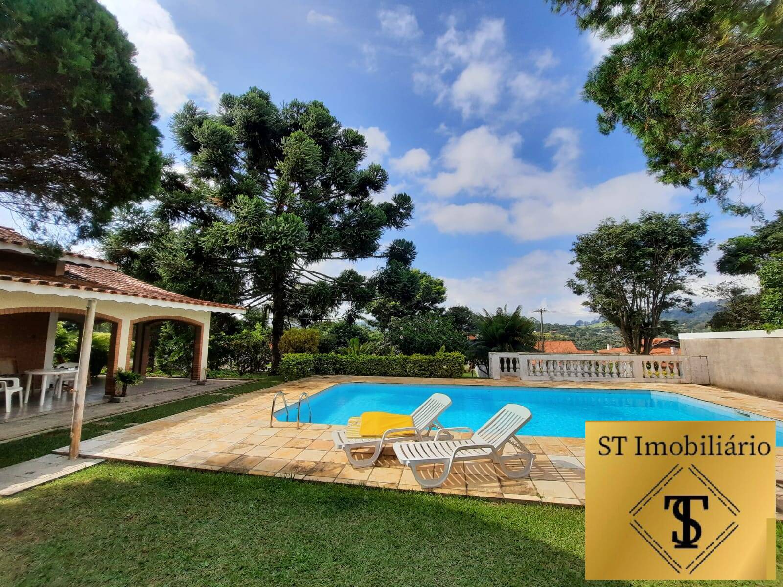 Chácara, 5 quartos, 3000 m² - Foto 1