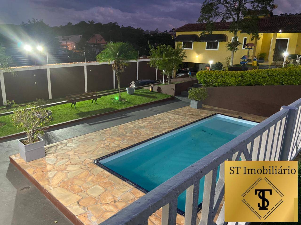 Chácara à venda com 3 quartos, 370m² - Foto 8