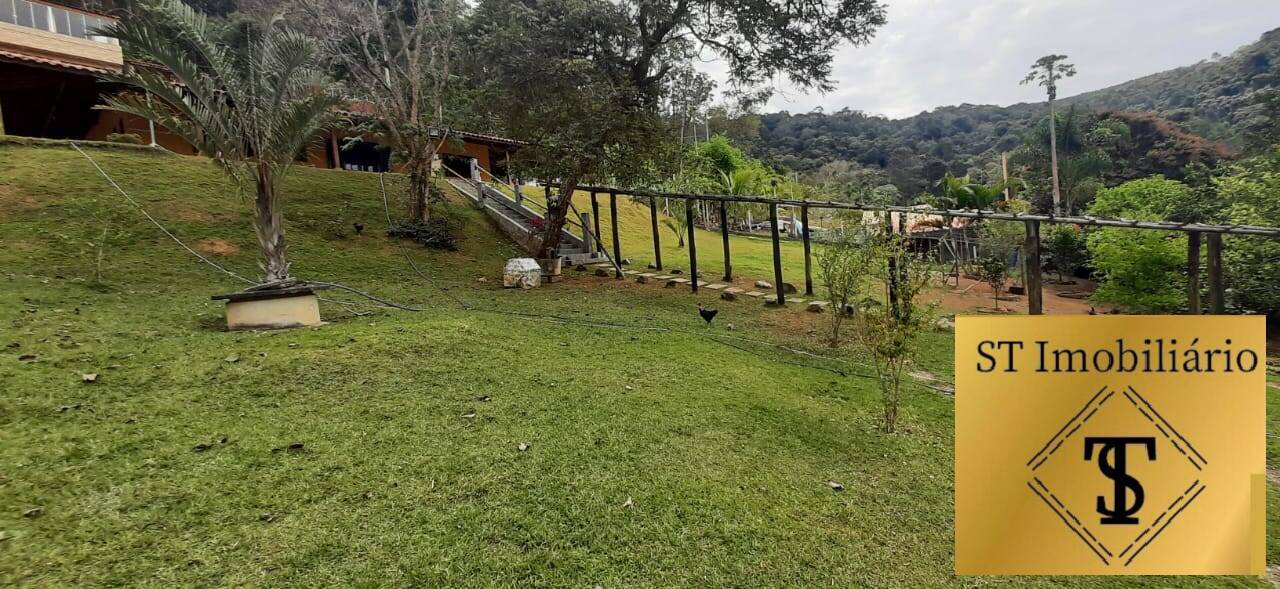 Chácara à venda com 3 quartos, 2000m² - Foto 2