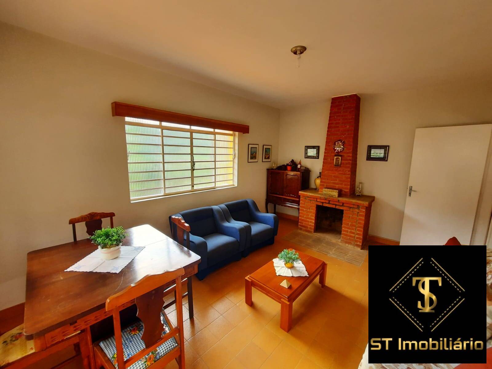 Chácara à venda com 3 quartos, 1200m² - Foto 2