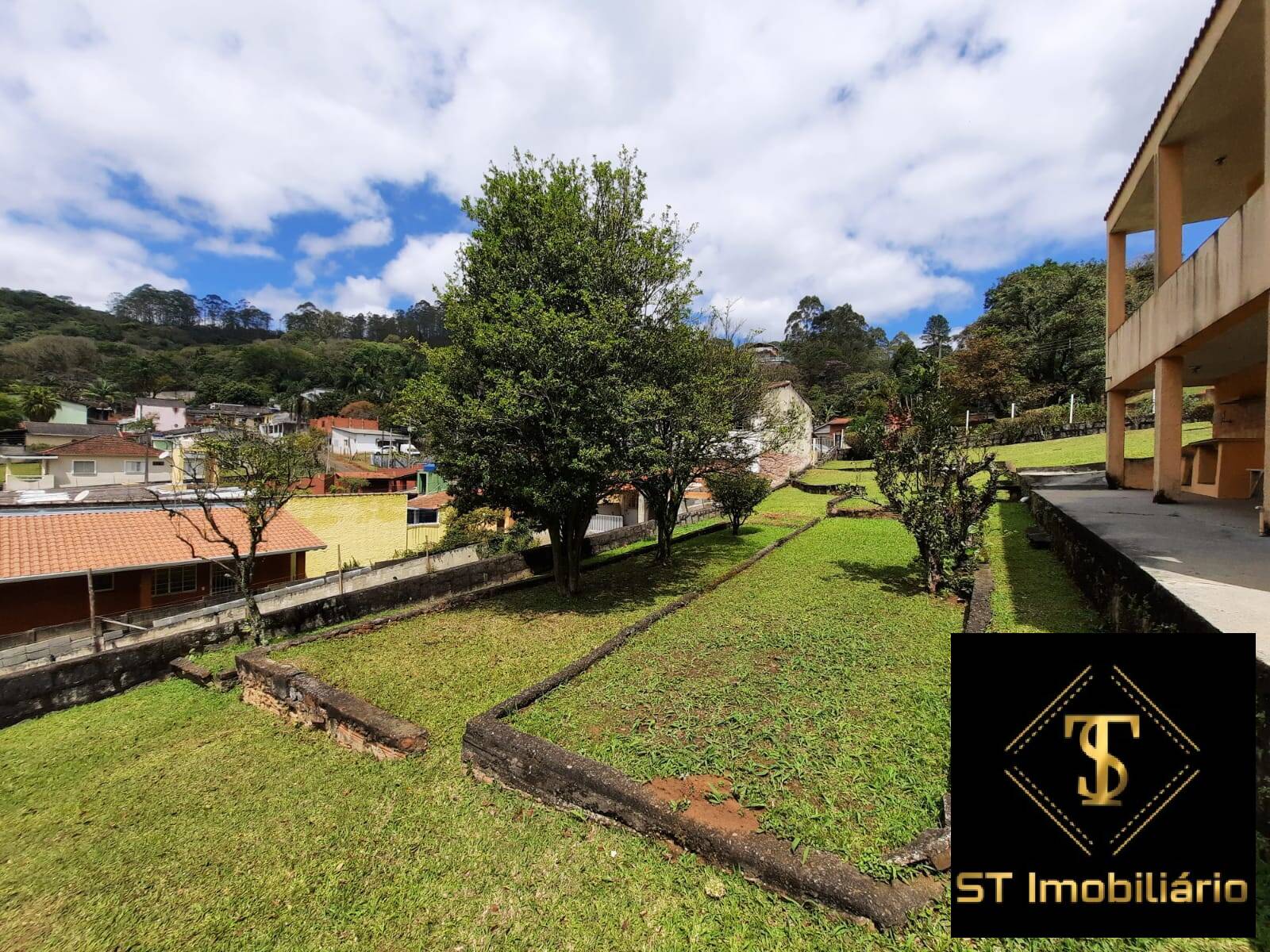 Chácara à venda com 3 quartos, 1200m² - Foto 8