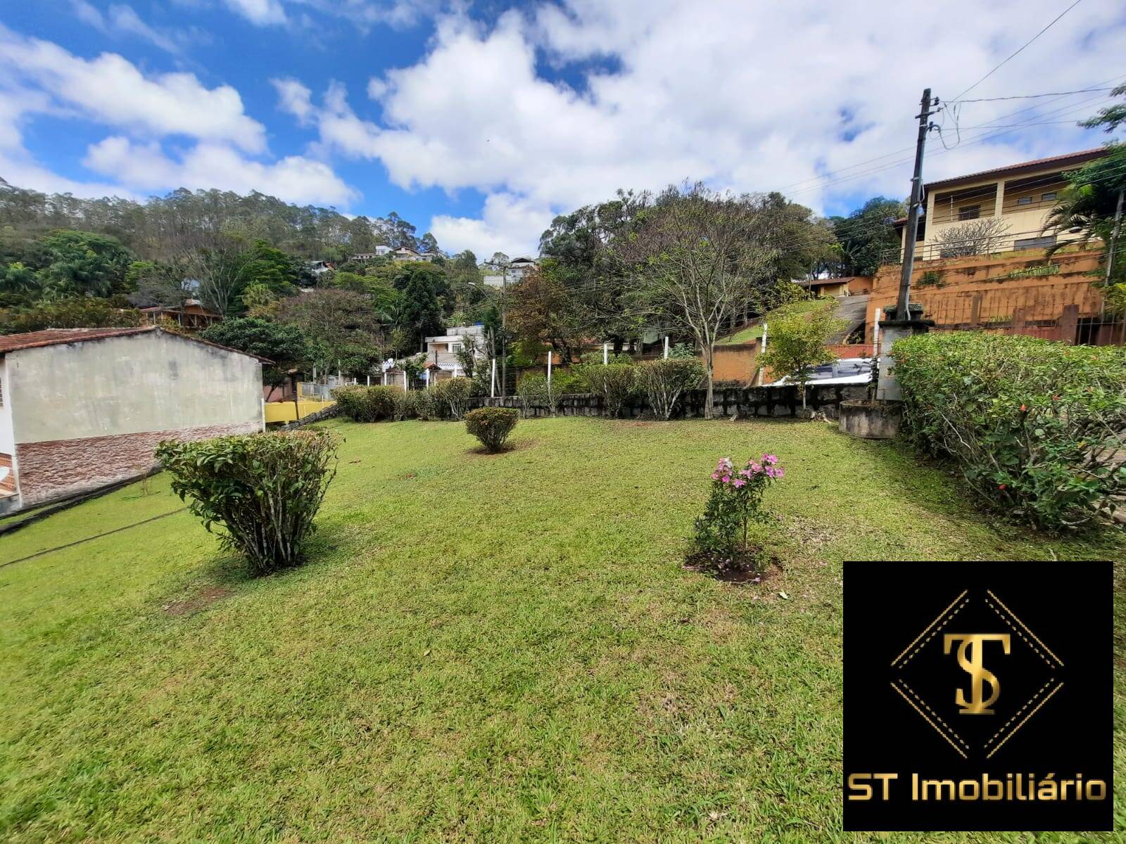 Chácara à venda com 3 quartos, 1200m² - Foto 9