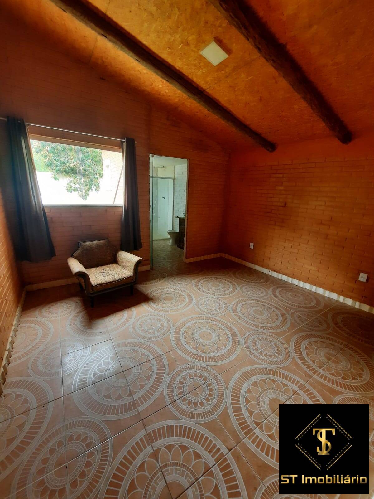 Chácara à venda com 2 quartos, 180m² - Foto 7