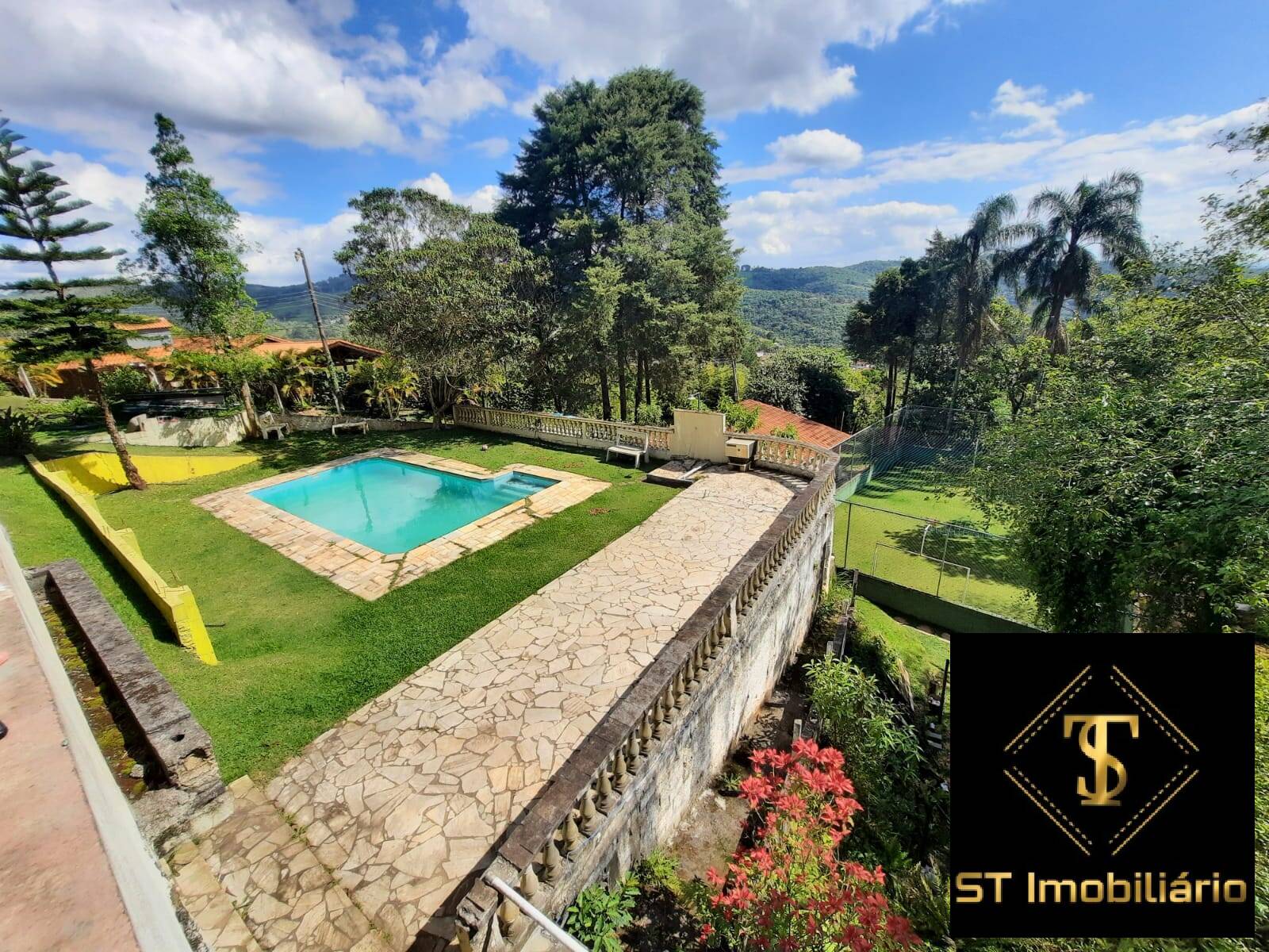 Chácara à venda com 4 quartos, 2350m² - Foto 12