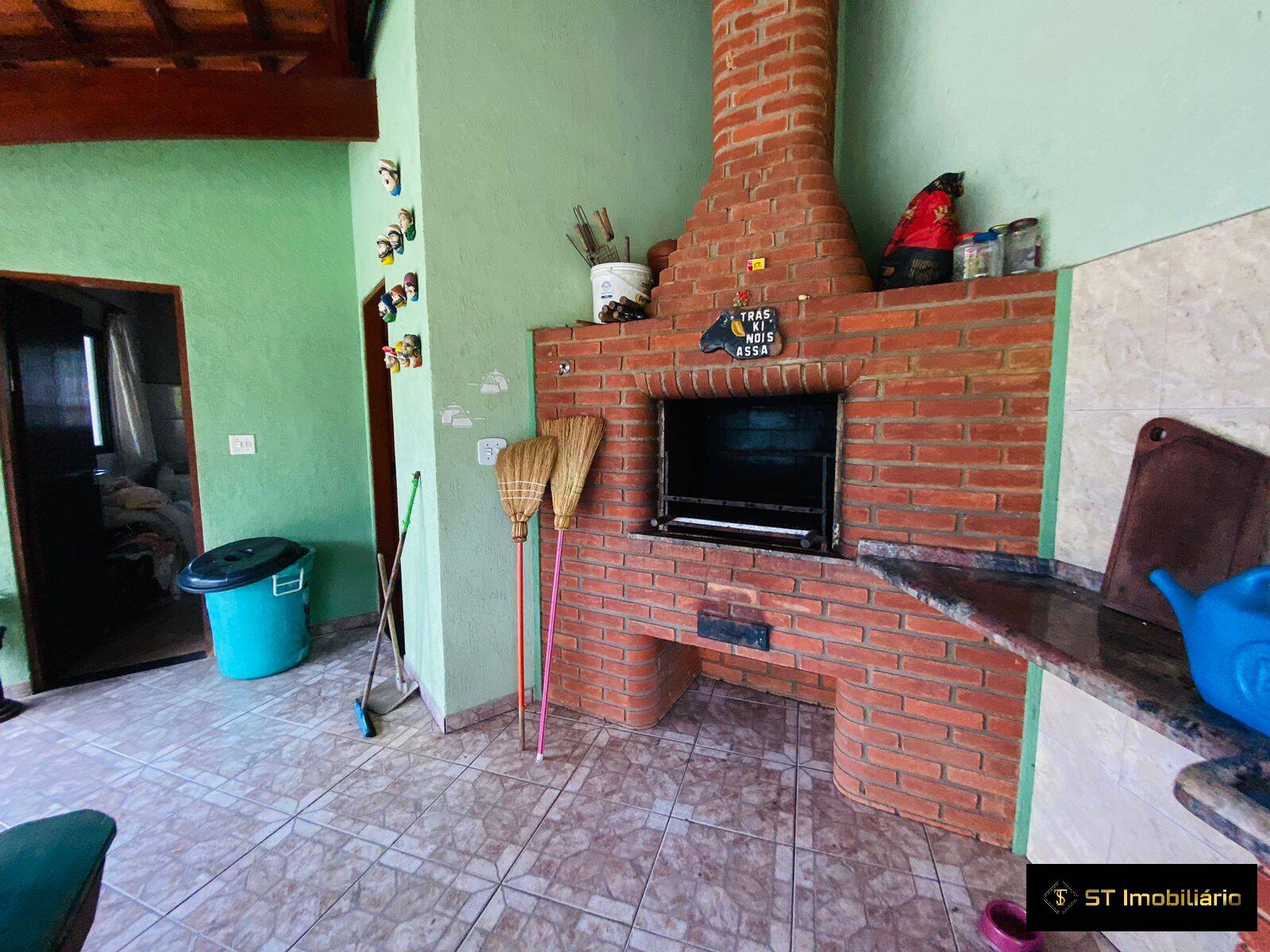 Chácara à venda com 3 quartos, 338m² - Foto 15