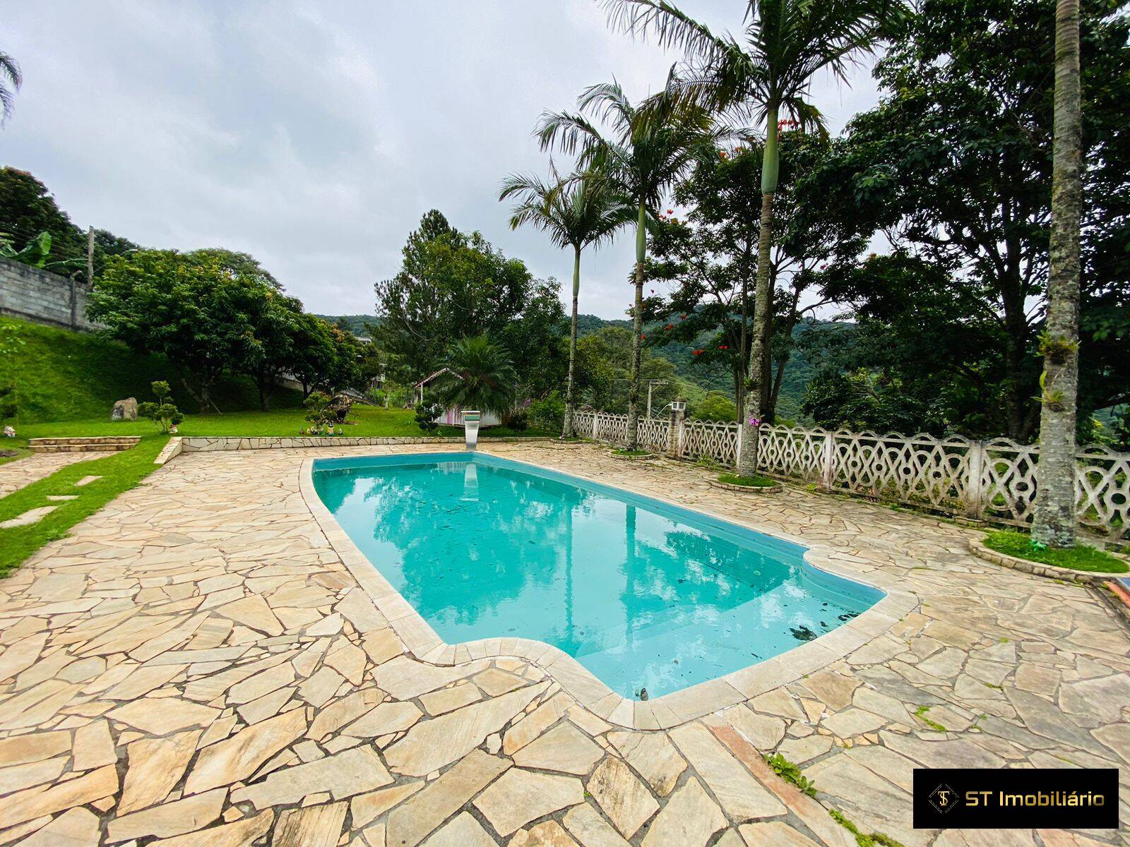 Chácara à venda com 3 quartos, 338m² - Foto 23