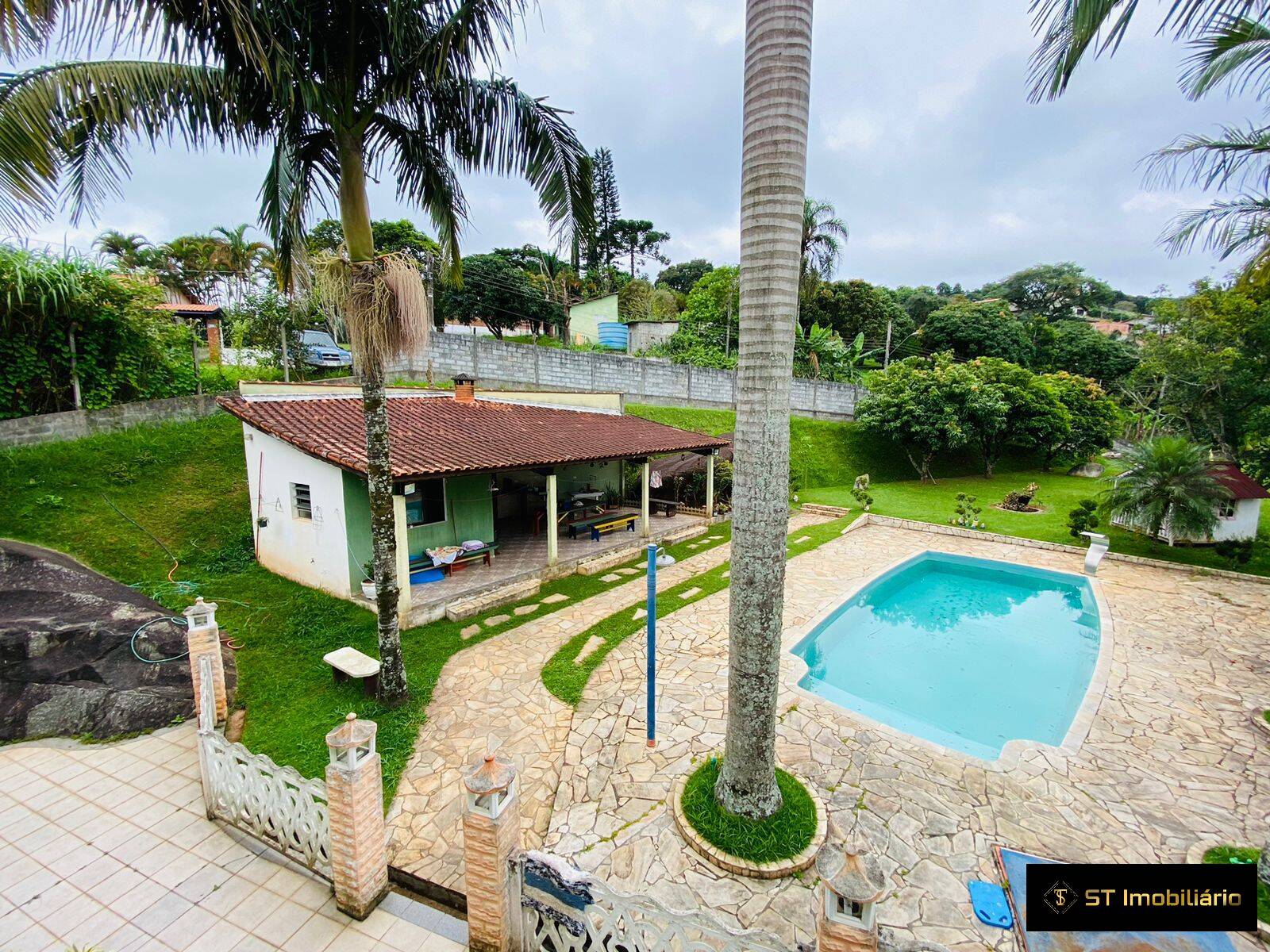 Chácara à venda com 3 quartos, 338m² - Foto 44