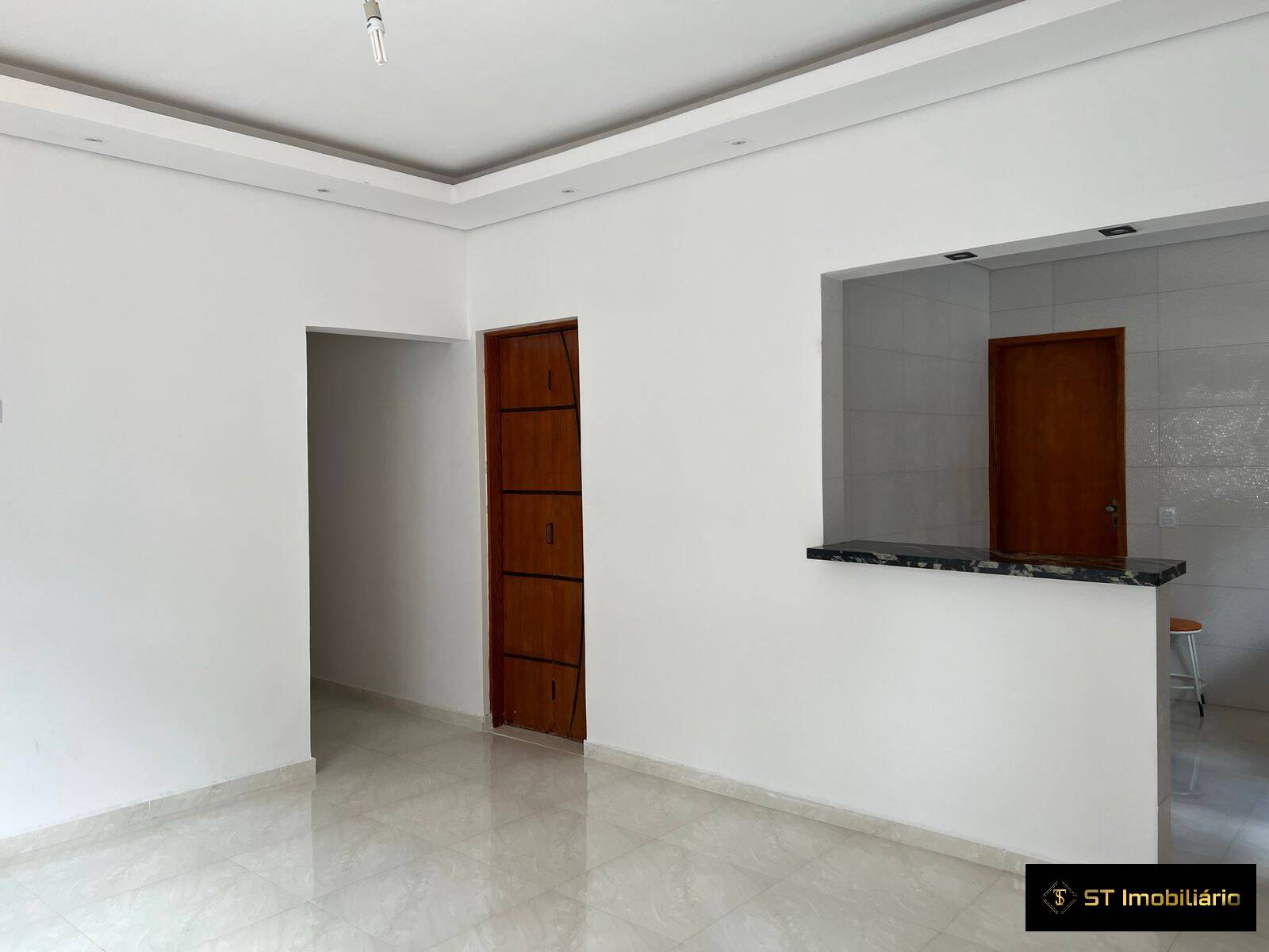 Casa à venda com 3 quartos, 110m² - Foto 8