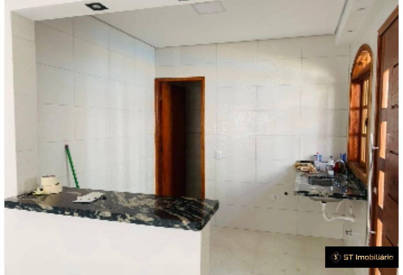 Casa à venda com 3 quartos, 110m² - Foto 10
