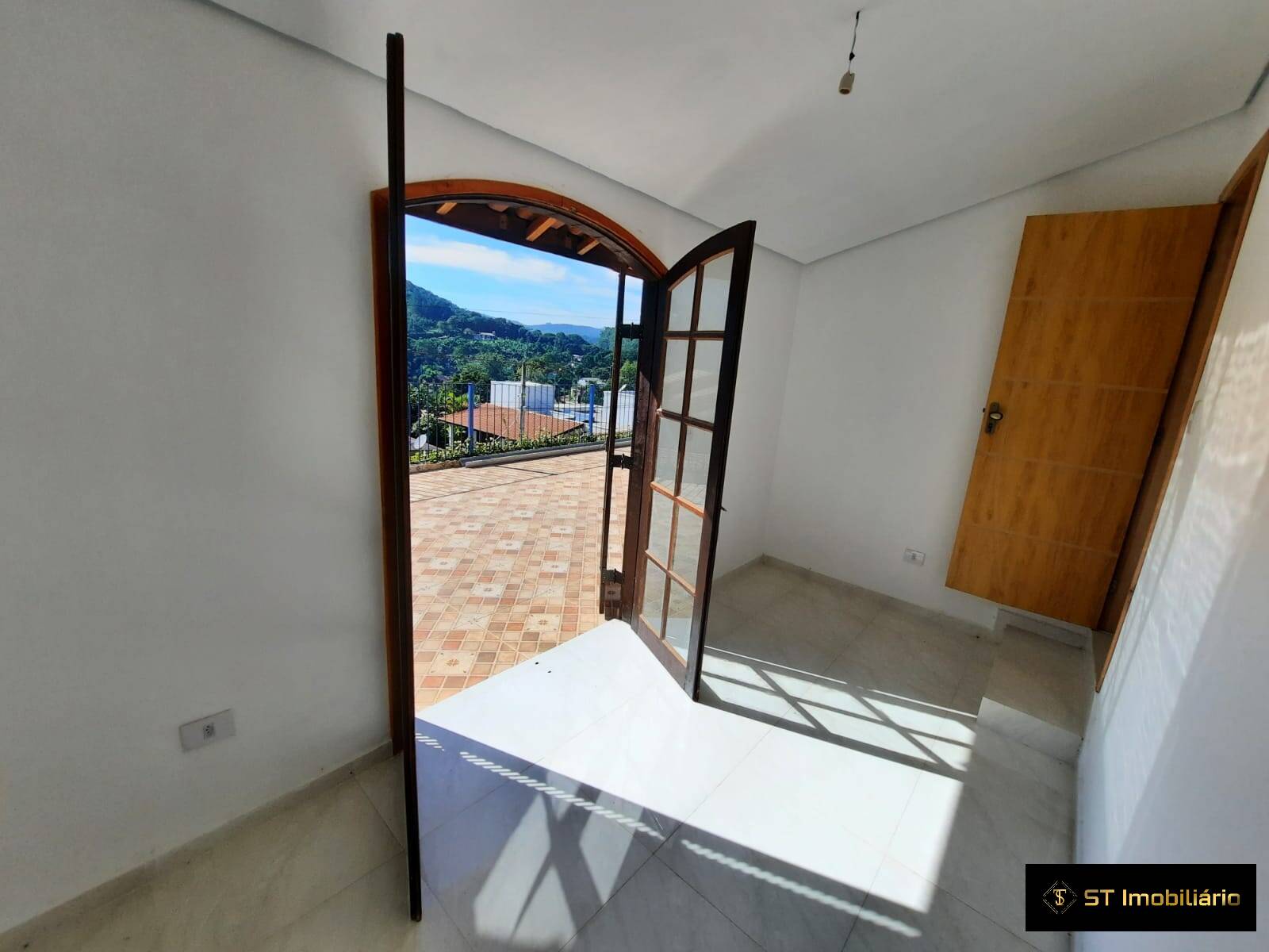 Casa à venda com 3 quartos, 110m² - Foto 18