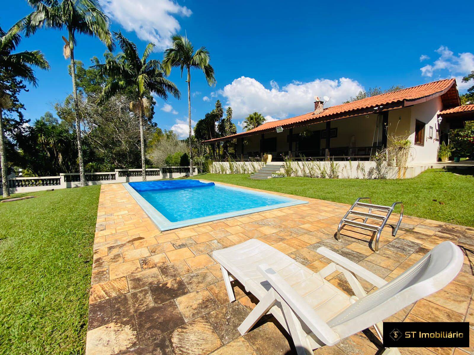 Chácara, 4 quartos, 4000 m² - Foto 1