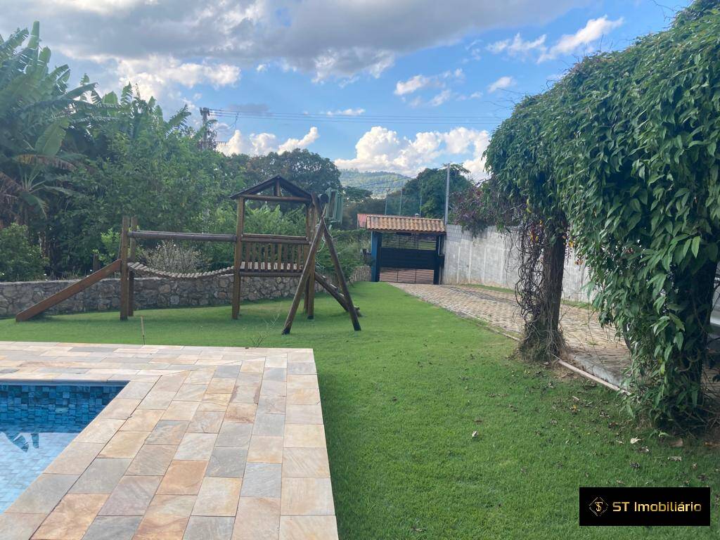 Chácara à venda com 2 quartos, 210m² - Foto 17