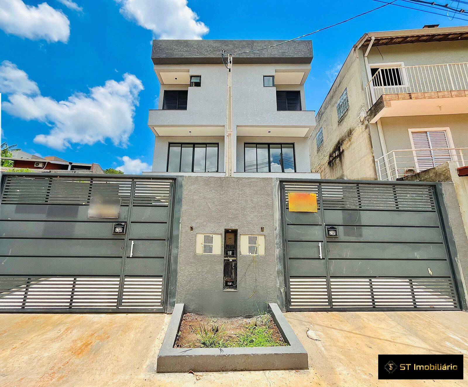 Casa, 3 quartos, 171 m² - Foto 1