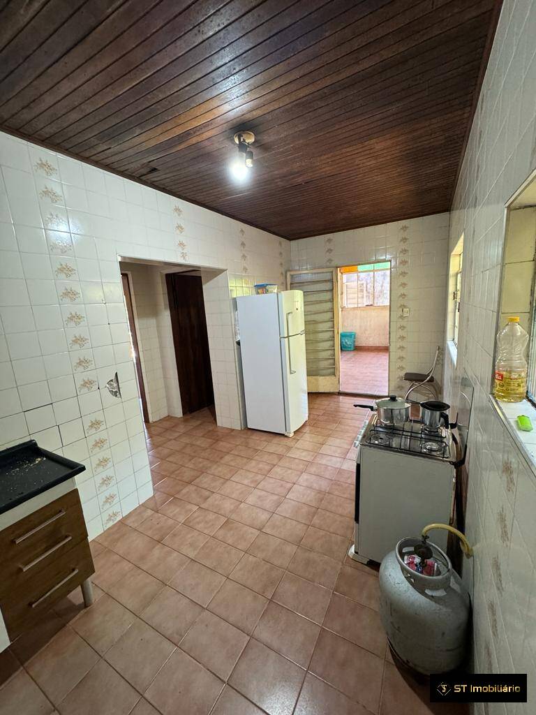 Chácara à venda com 5 quartos, 314m² - Foto 6