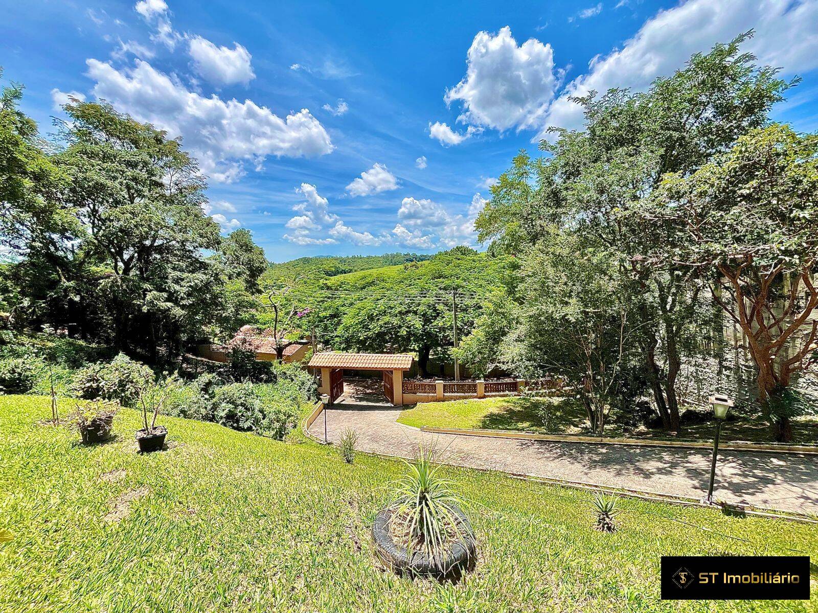 Chácara, 3 quartos, 1092 m² - Foto 5