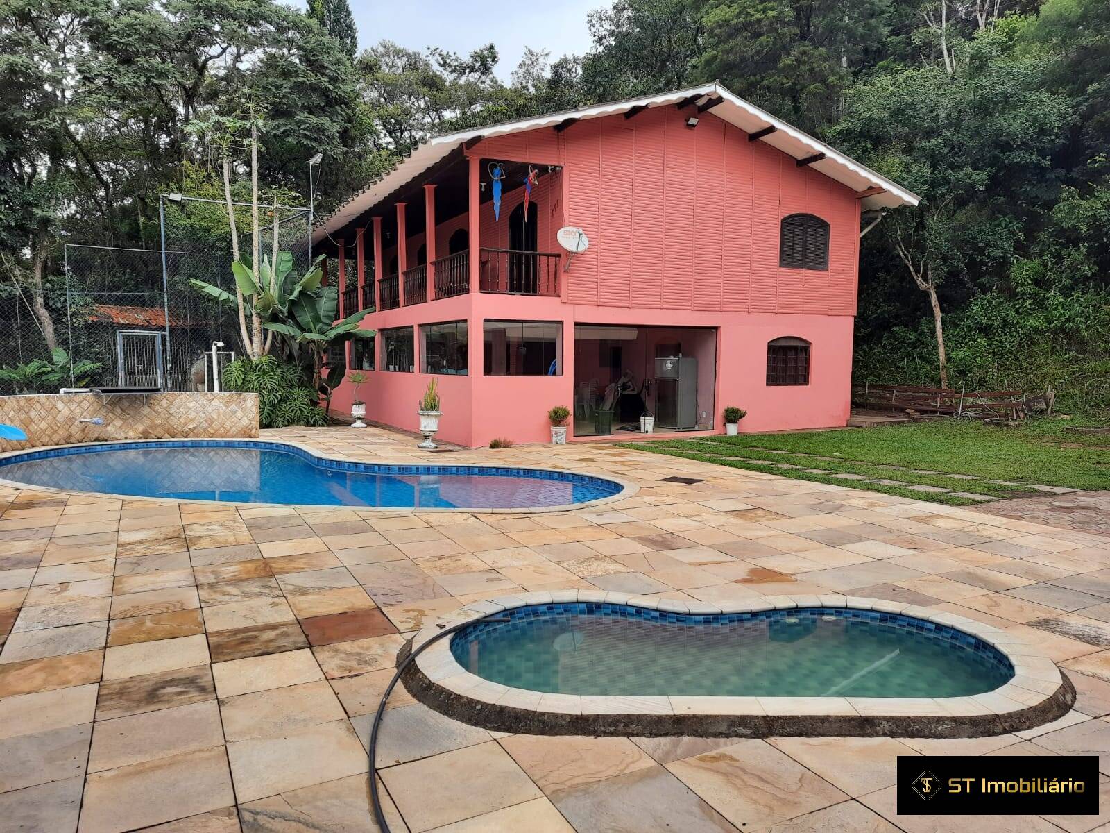Chácara à venda com 7 quartos, 400m² - Foto 2