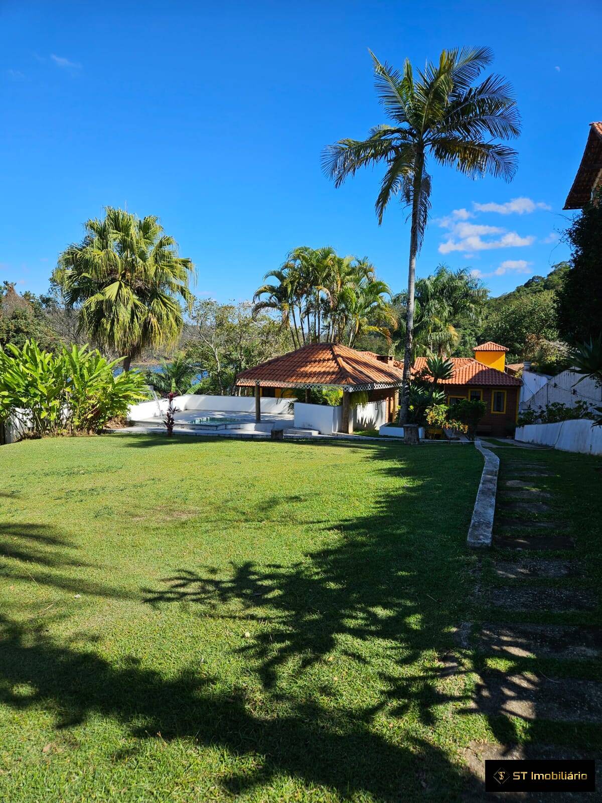 Chácara à venda com 2 quartos, 1100m² - Foto 23
