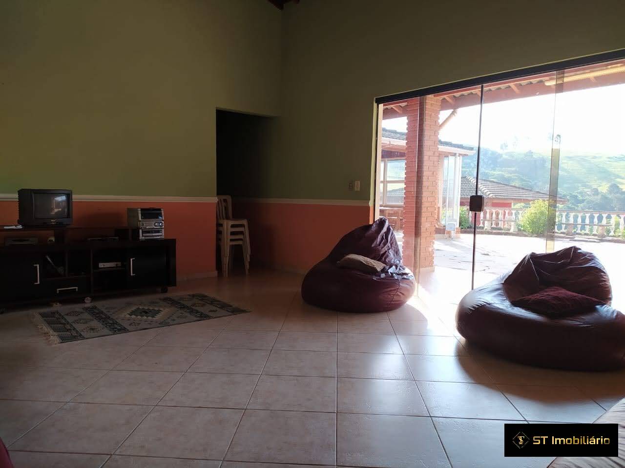 Chácara à venda com 4 quartos, 250m² - Foto 20