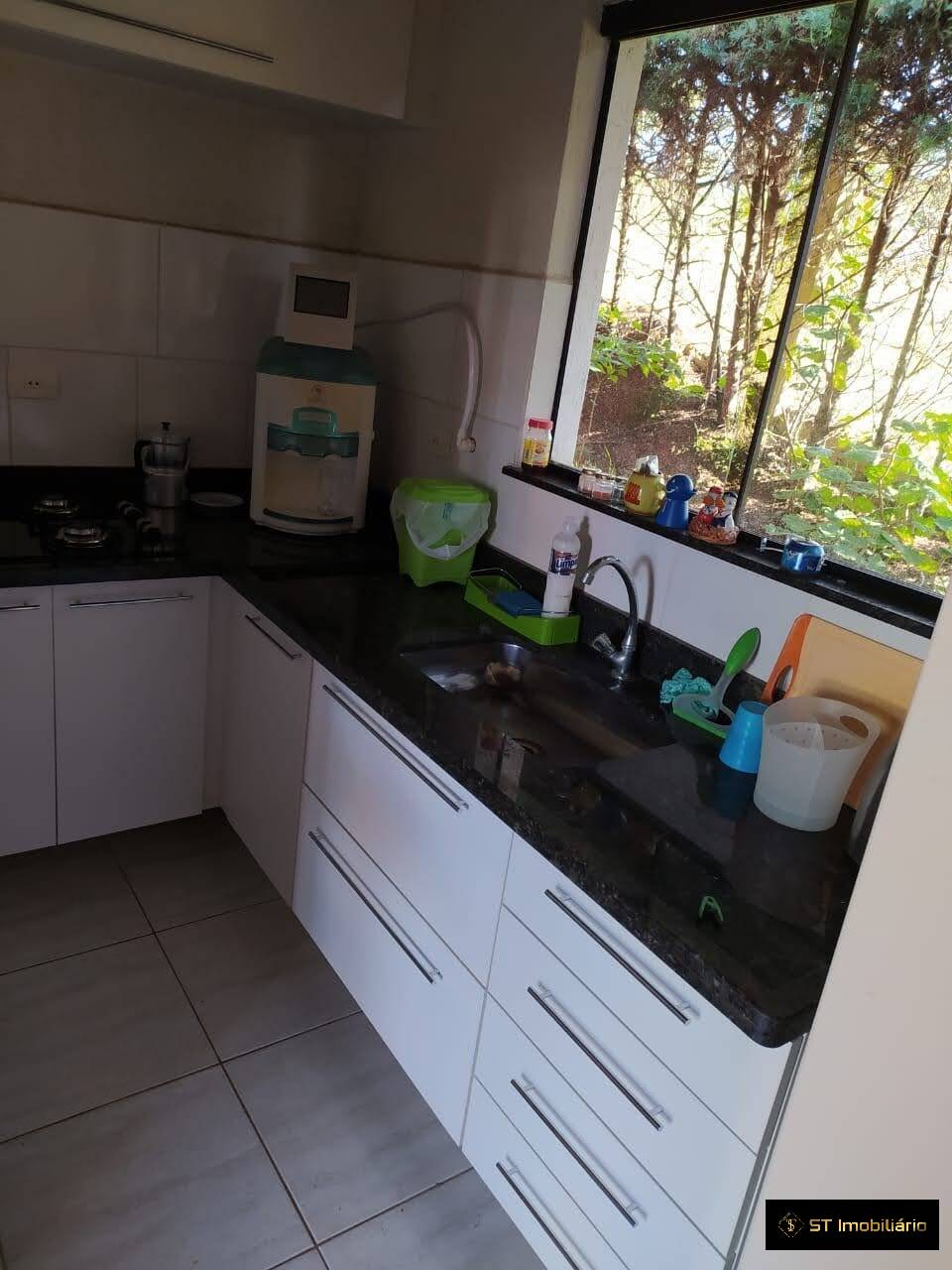Chácara à venda com 4 quartos, 250m² - Foto 21
