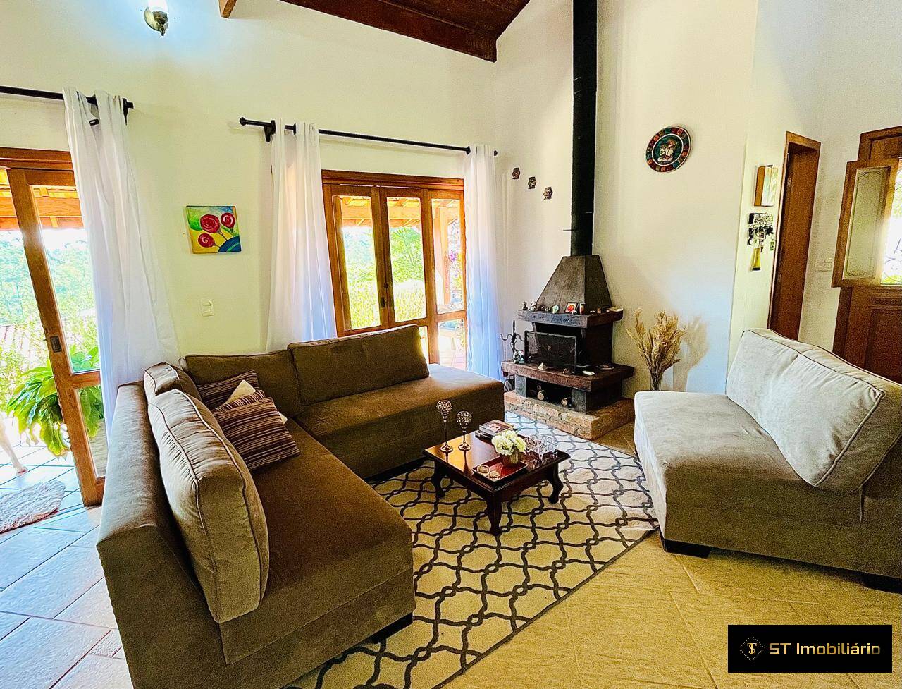 Chácara à venda e aluguel com 4 quartos, 289m² - Foto 9