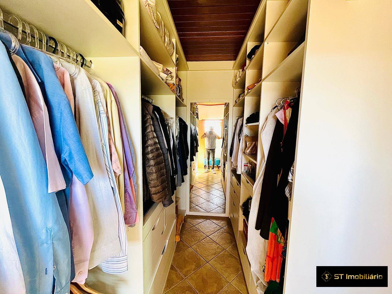 Chácara à venda e aluguel com 4 quartos, 289m² - Foto 18