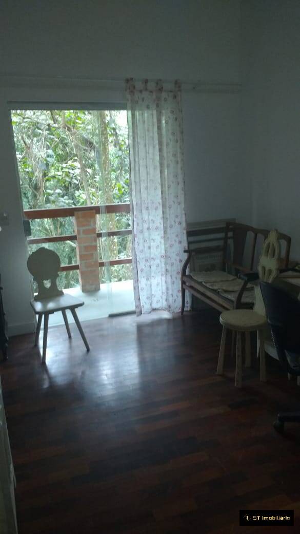 Chácara à venda com 3 quartos, 200m² - Foto 5