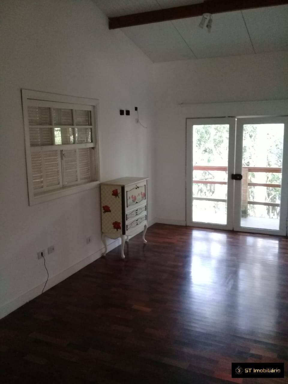 Chácara à venda com 3 quartos, 200m² - Foto 19