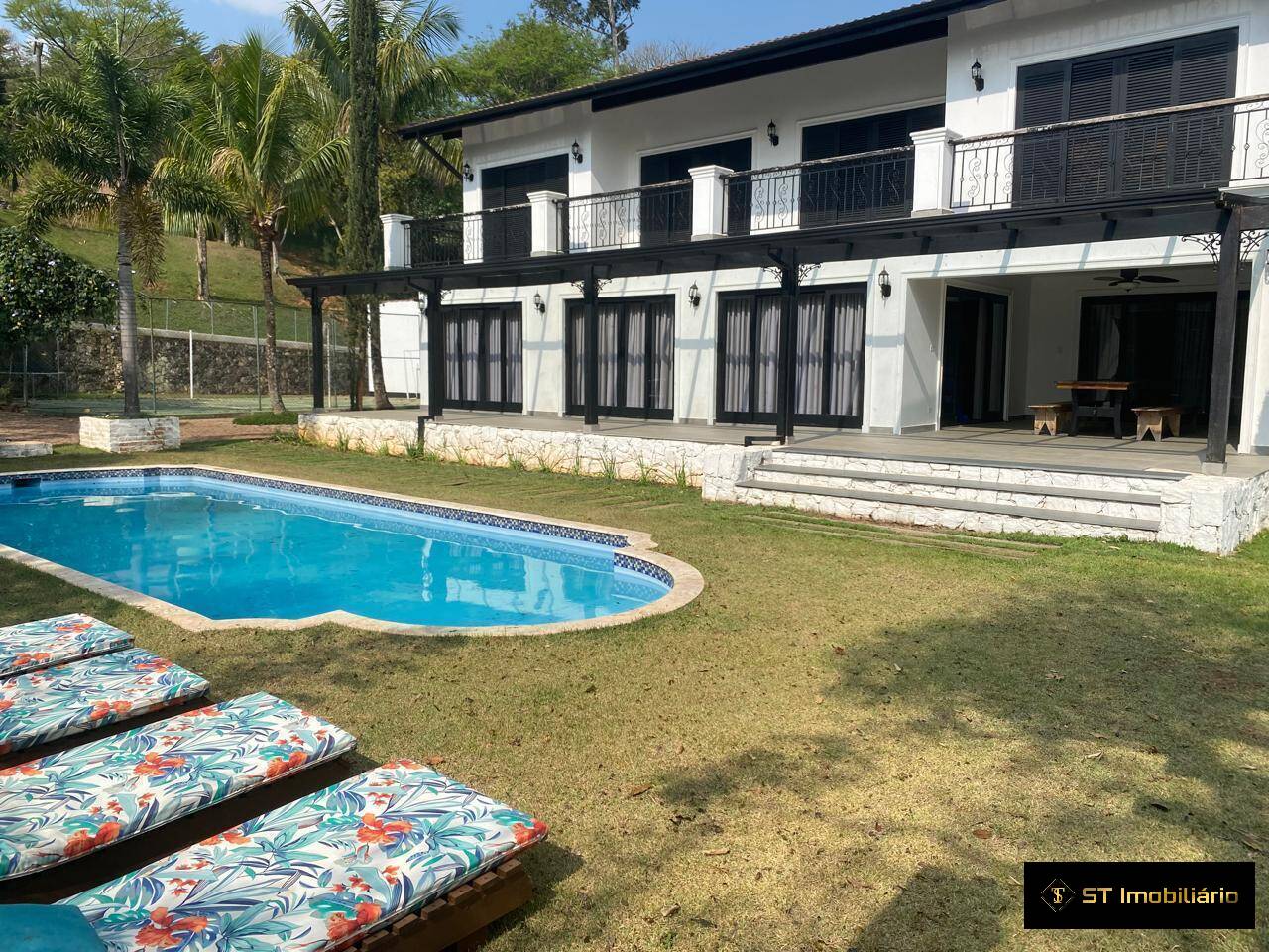 Sítio à venda com 4 quartos, 561m² - Foto 1