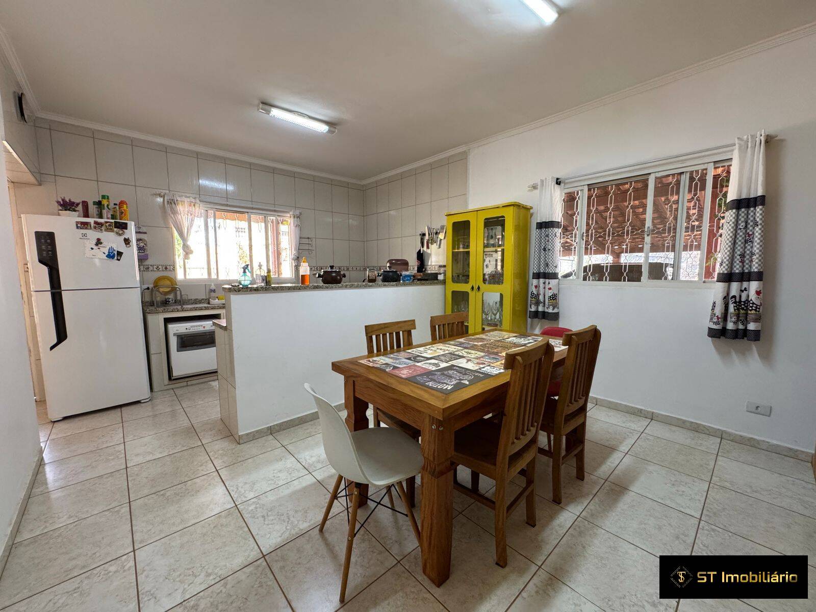 Chácara à venda com 6 quartos, 264m² - Foto 8