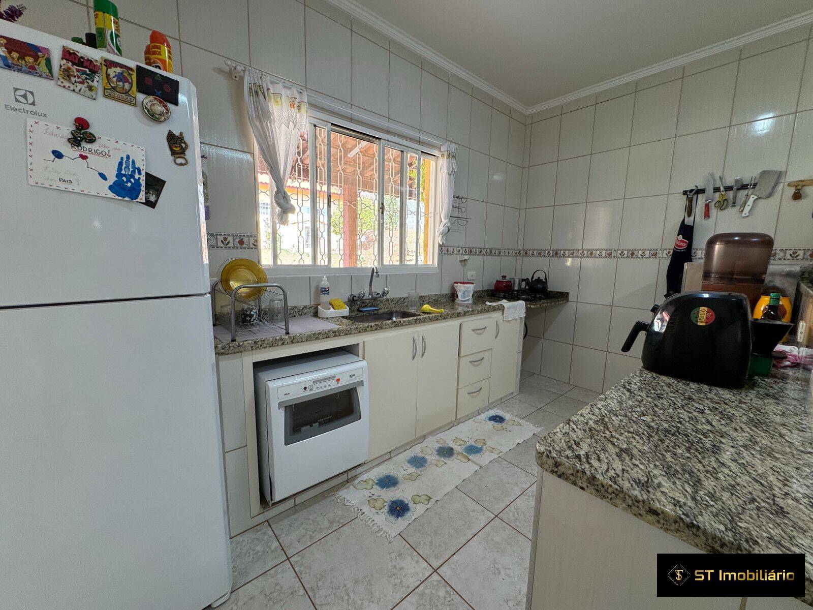 Chácara à venda com 6 quartos, 264m² - Foto 10