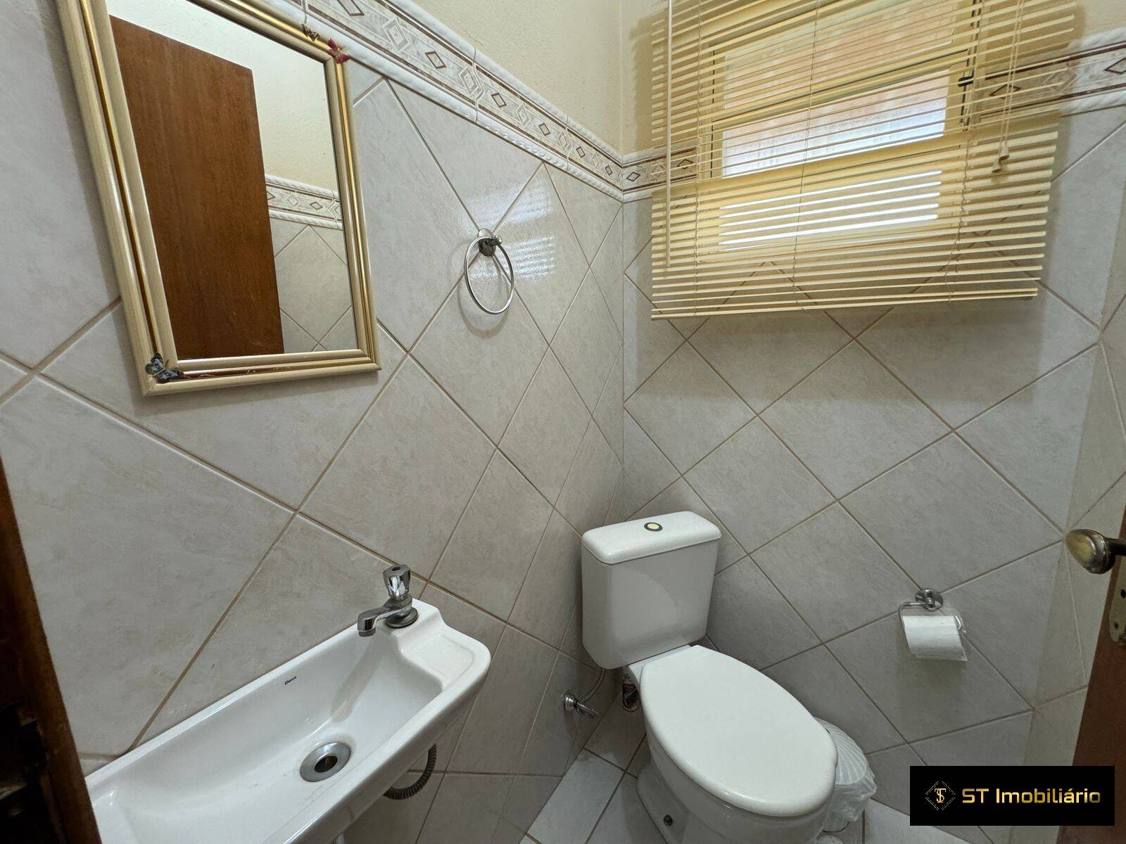Chácara à venda com 6 quartos, 264m² - Foto 13