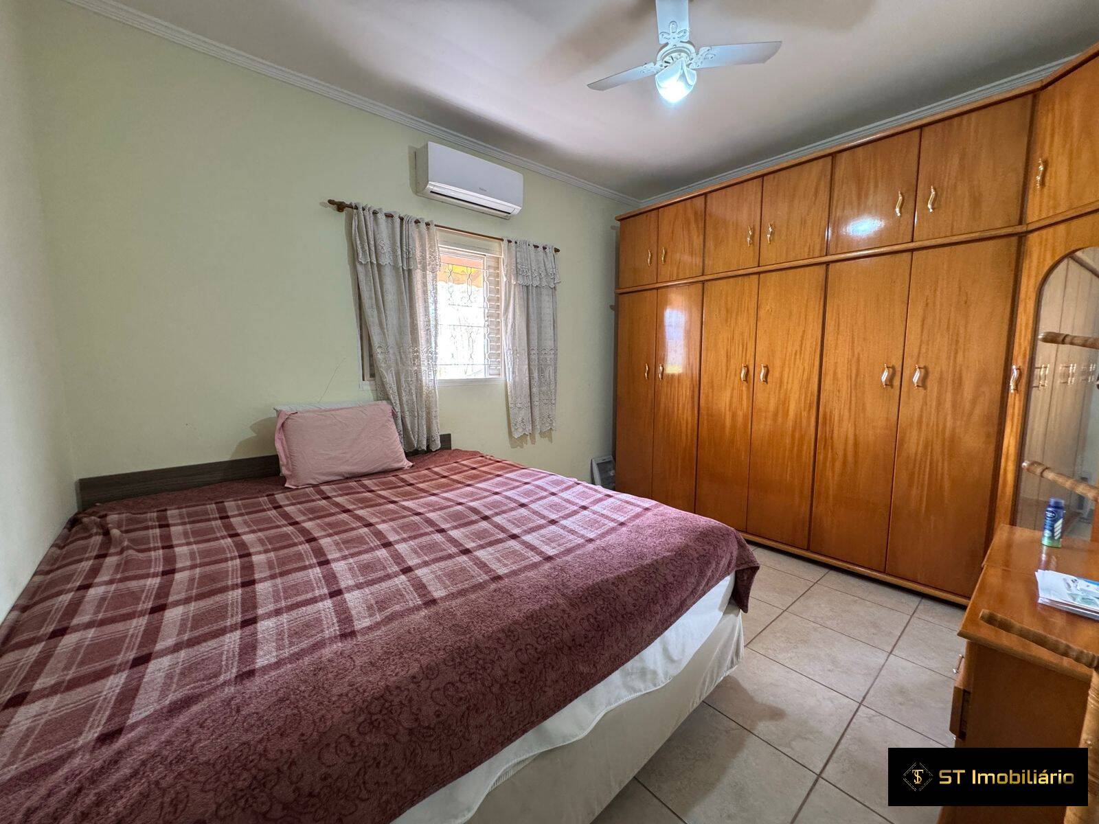 Chácara à venda com 6 quartos, 264m² - Foto 14