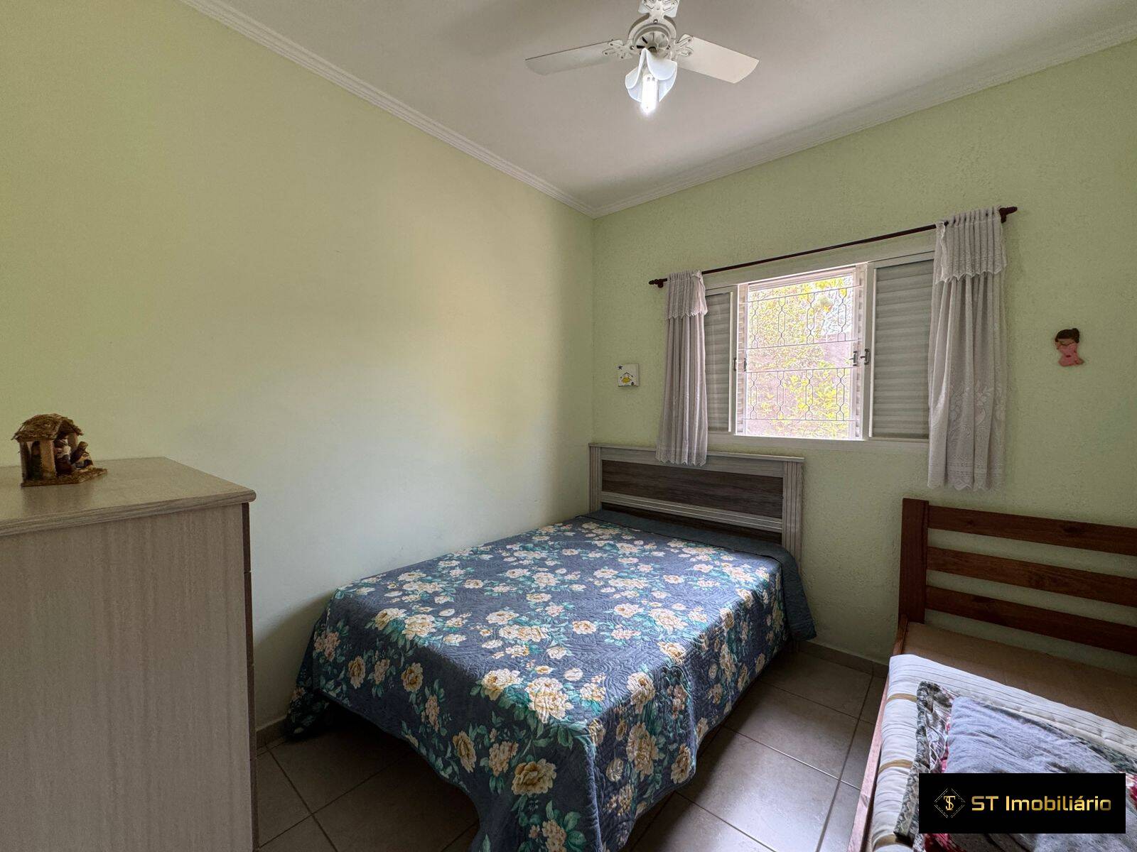 Chácara à venda com 6 quartos, 264m² - Foto 16