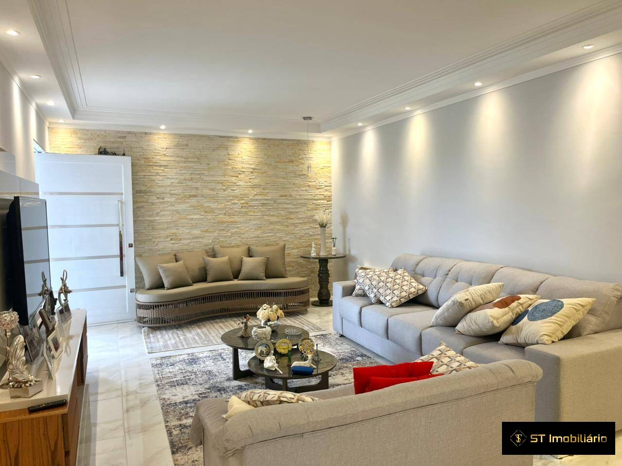 Chácara à venda com 4 quartos, 450m² - Foto 12