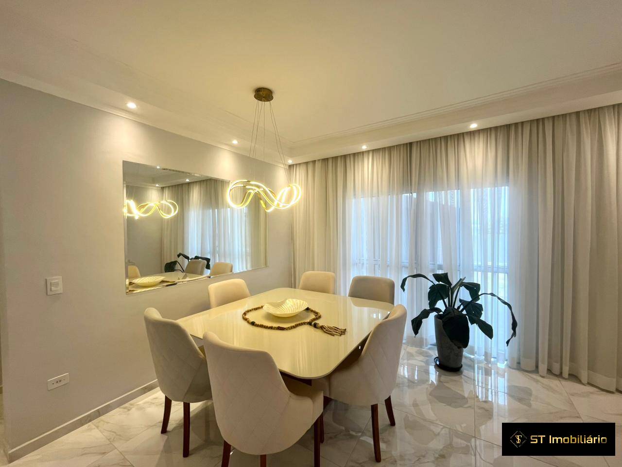 Chácara à venda com 4 quartos, 450m² - Foto 13