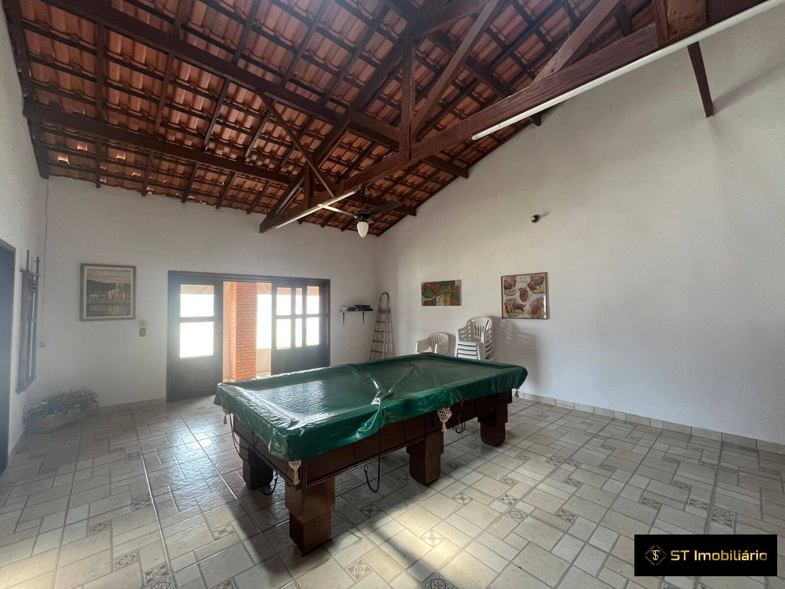 Chácara à venda com 4 quartos, 450m² - Foto 28
